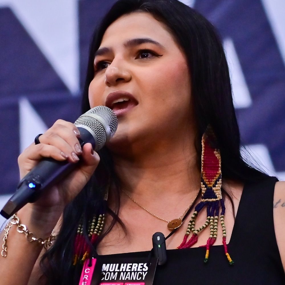 Nayara Caldas