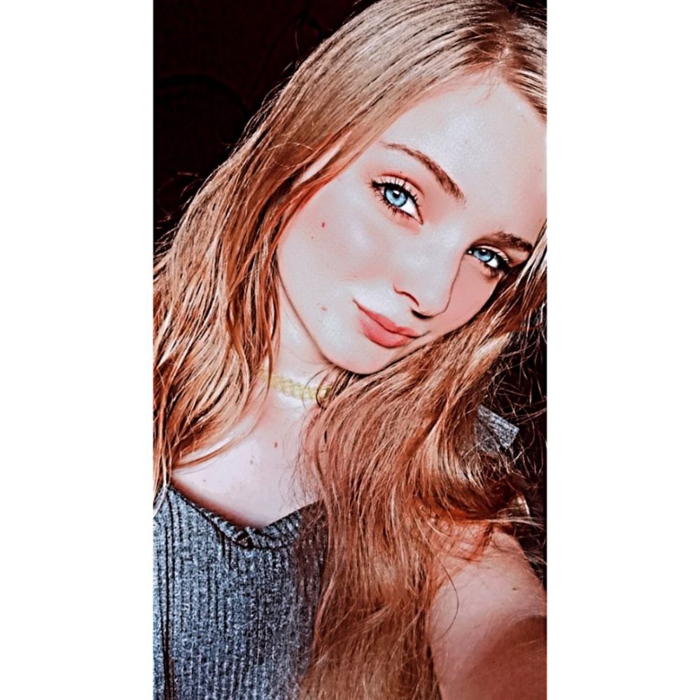 𝒥𝒶𝓃𝒾ℯ𝓁𝒾