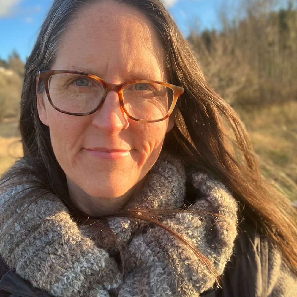 lindseynicolas.bsky.social