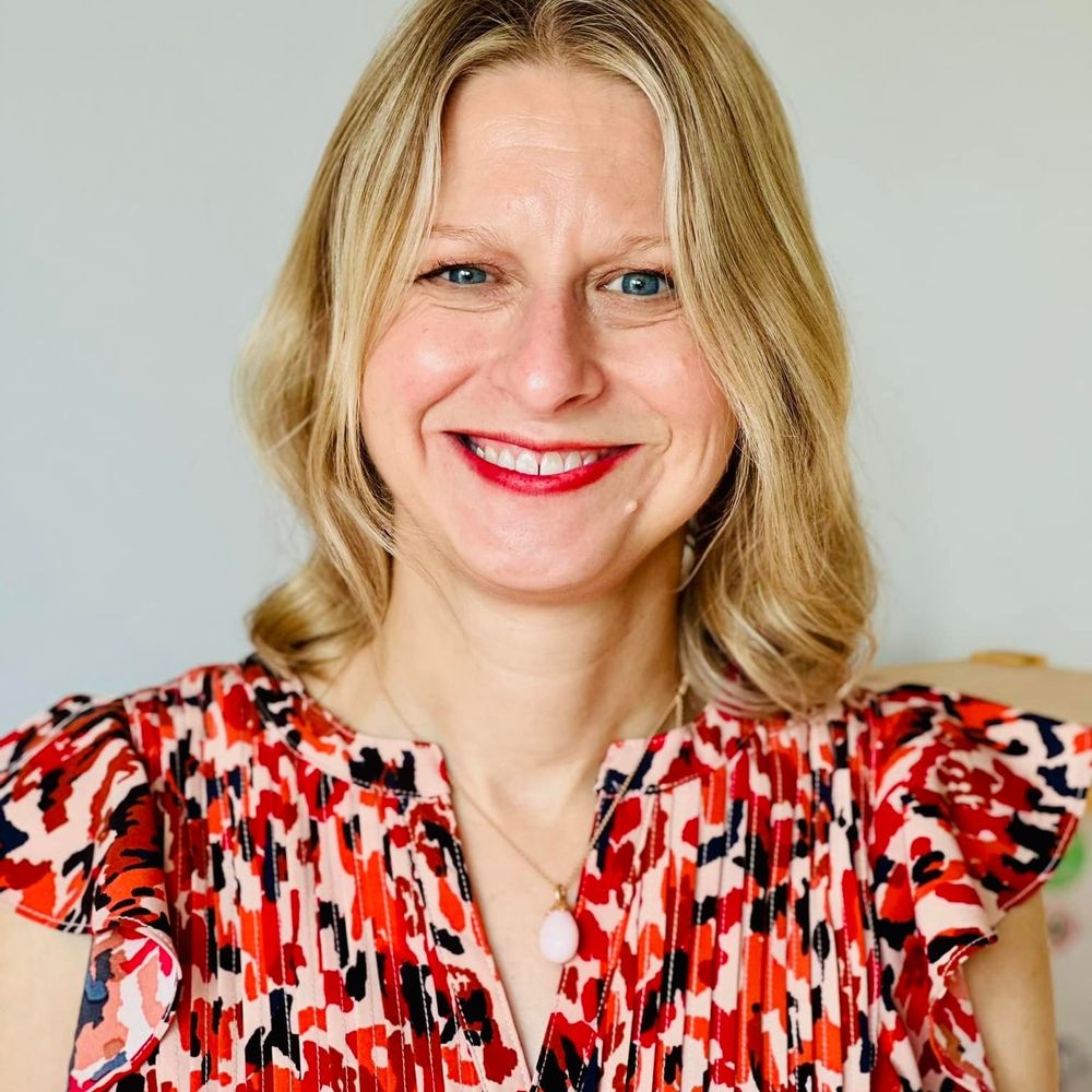 Andrea L. Guzman, PhD