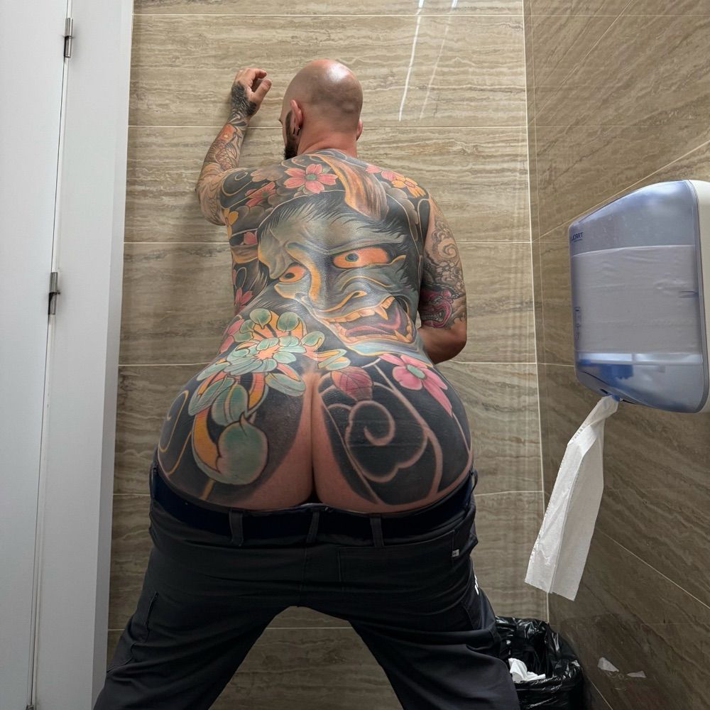 Alextatoo85