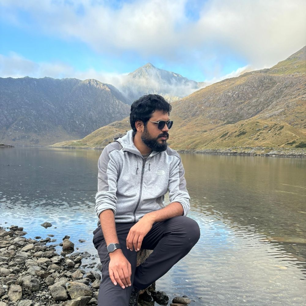 Visweshwaran R.
