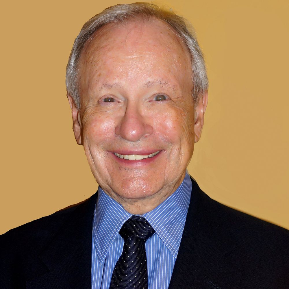 Ross MacKenzie MD