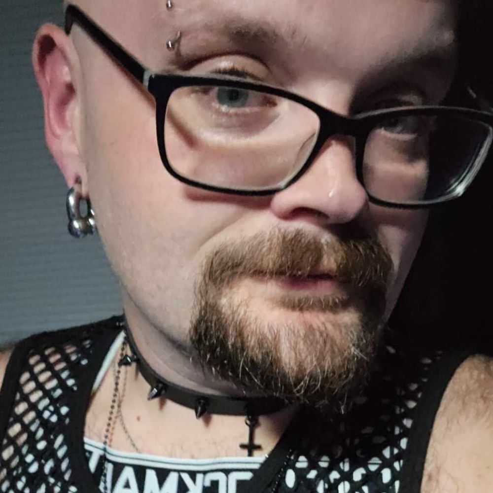 Stitch (they/them/slut)