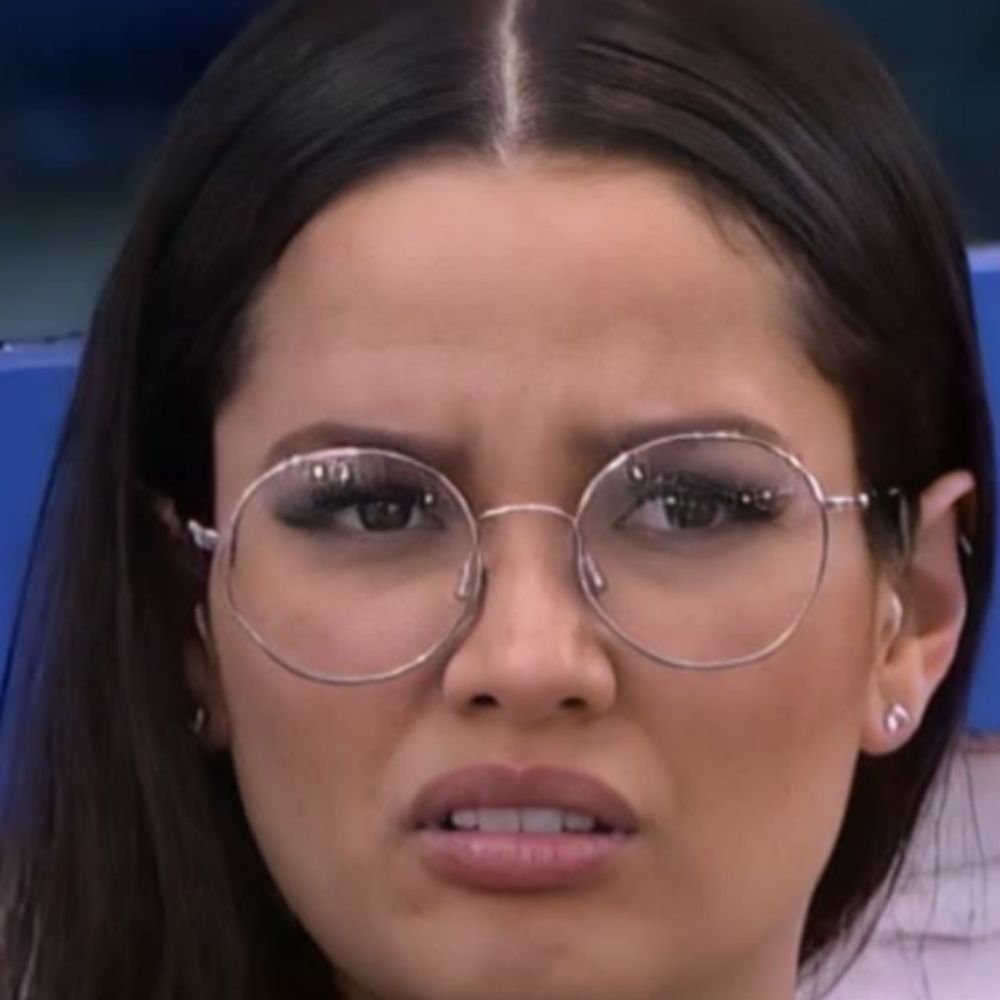 Paula.