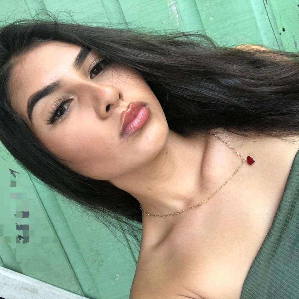 Ellen Bastos 