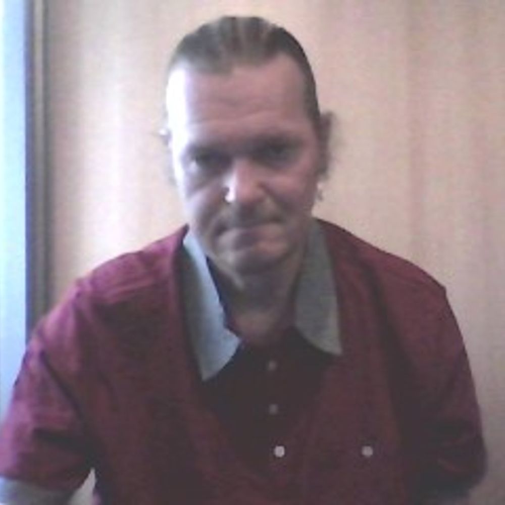 Azazel van den Berg