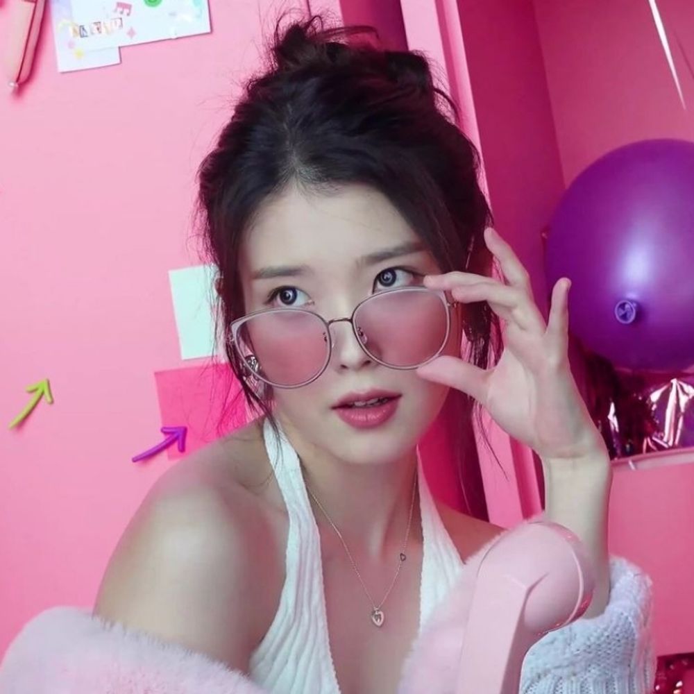 🎀