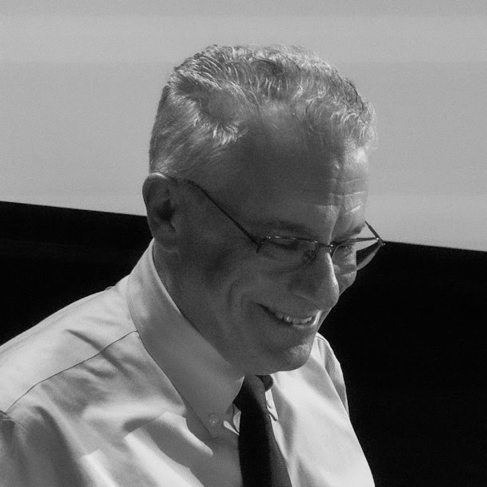 Simon Tarr