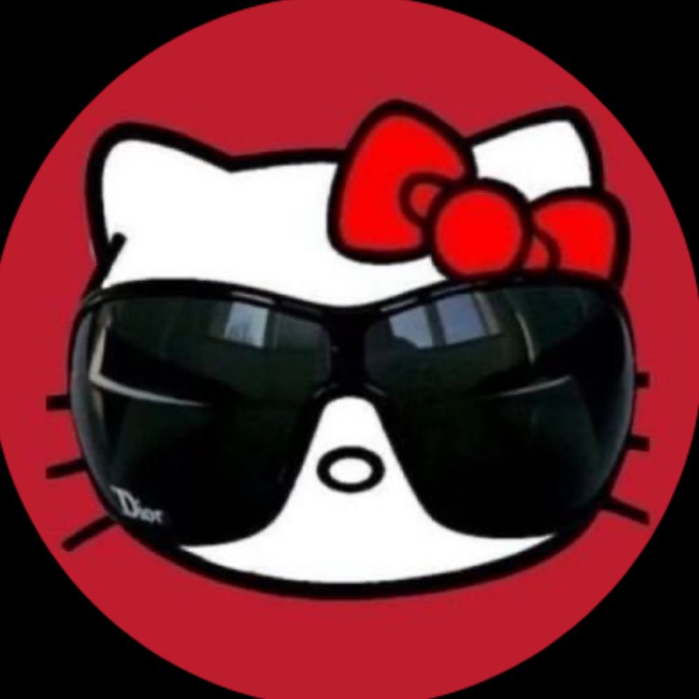 laurinha hello kitty 012💋