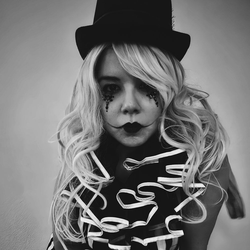 Suz