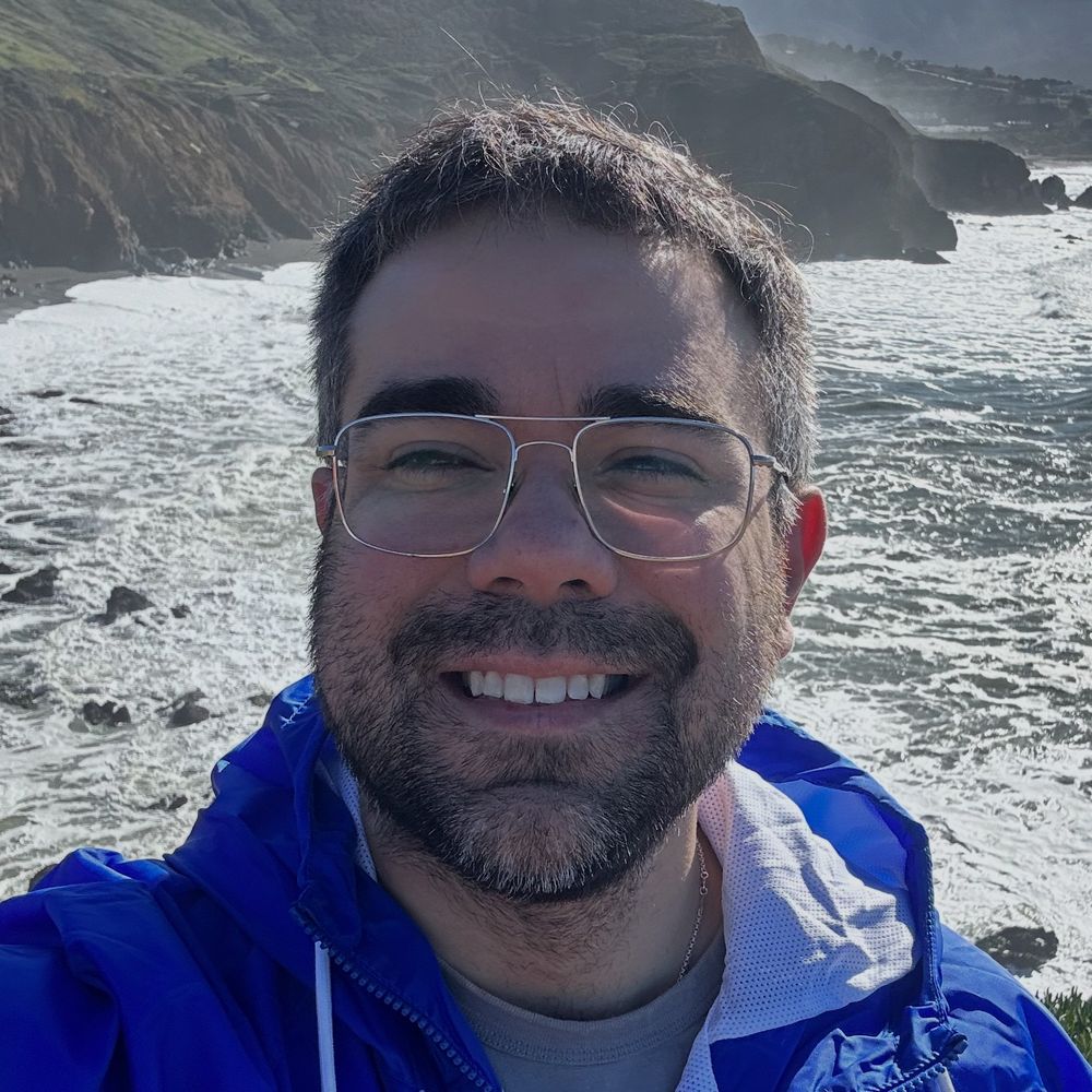 🏳️‍🌈 Dr. Alex Gener (he/él) ☮️