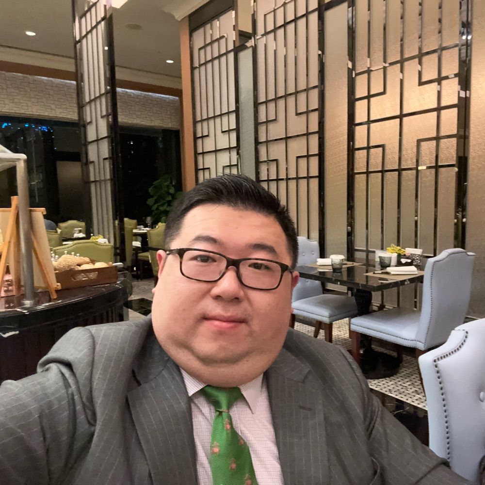 绅士胖熊