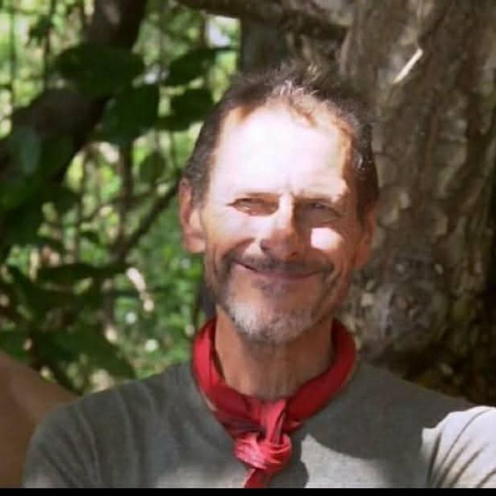 Figure Souriante