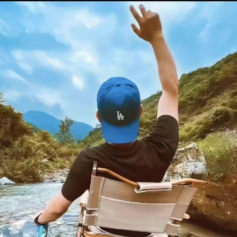 罗伯特