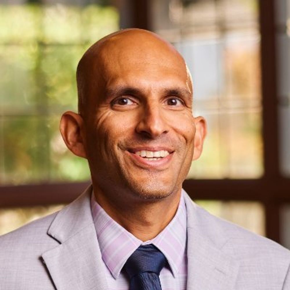 Dr Nirav Pandya