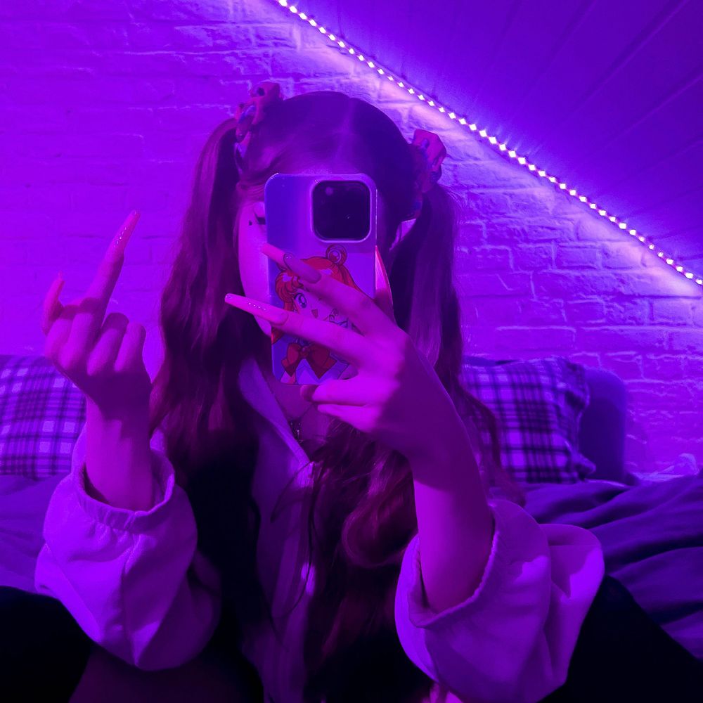 itsvhoe • attention whore