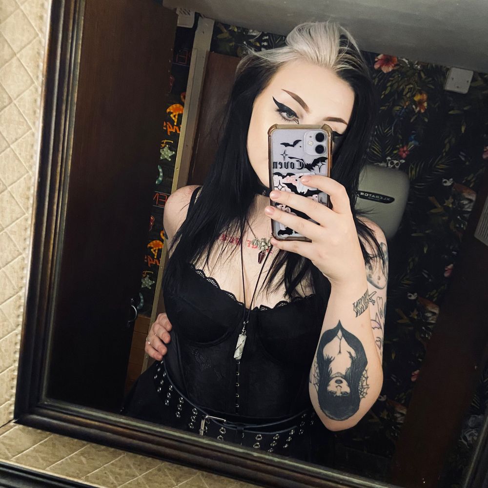 hannah 🦇