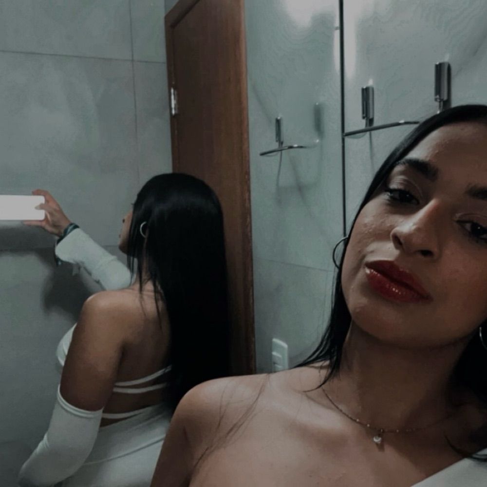 Aninha 🦇