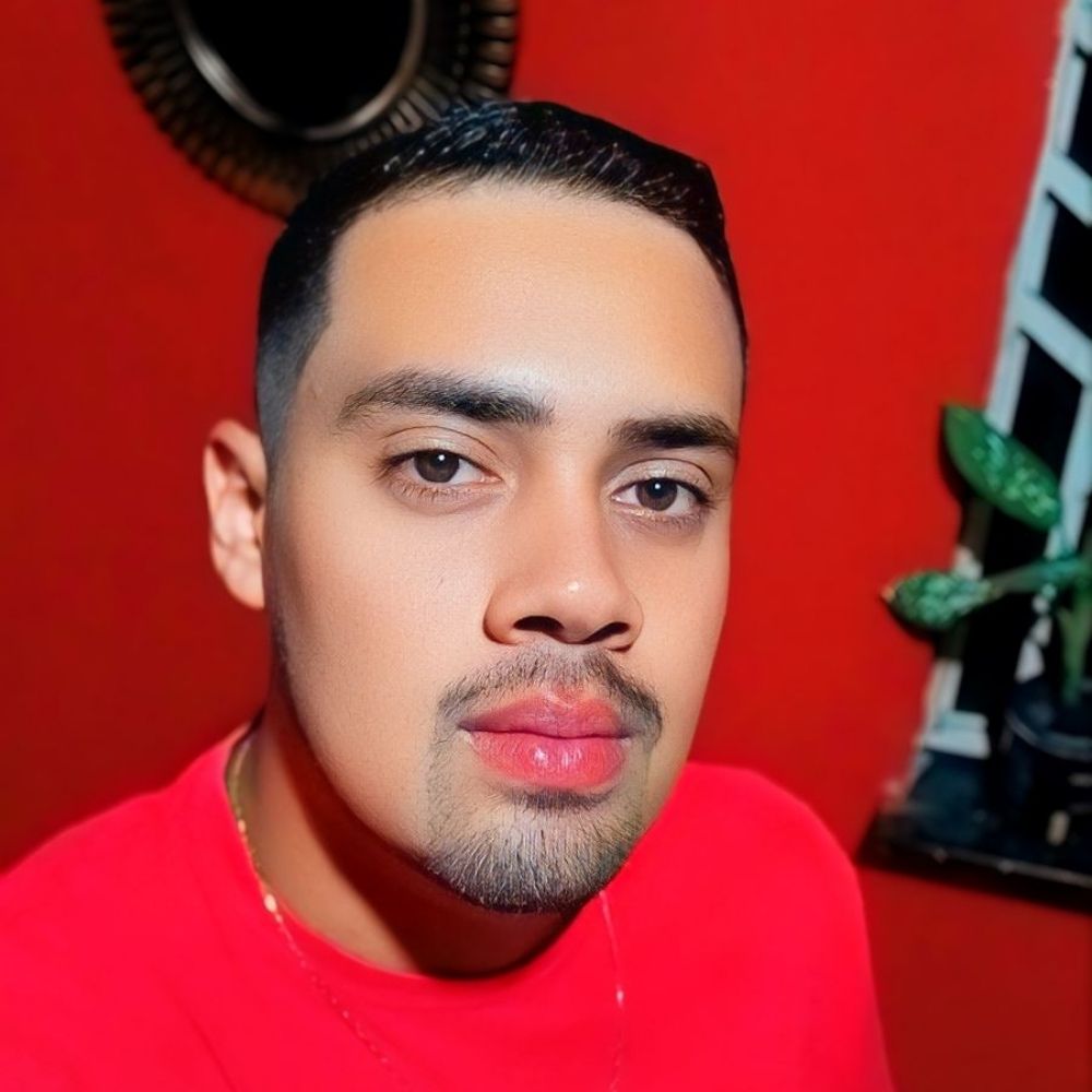 Tiago Crisostomo 