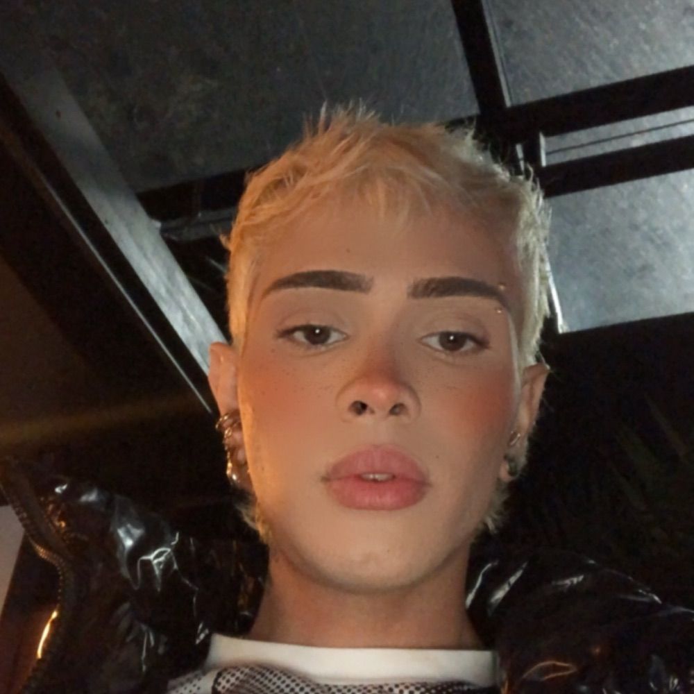 m🦅
