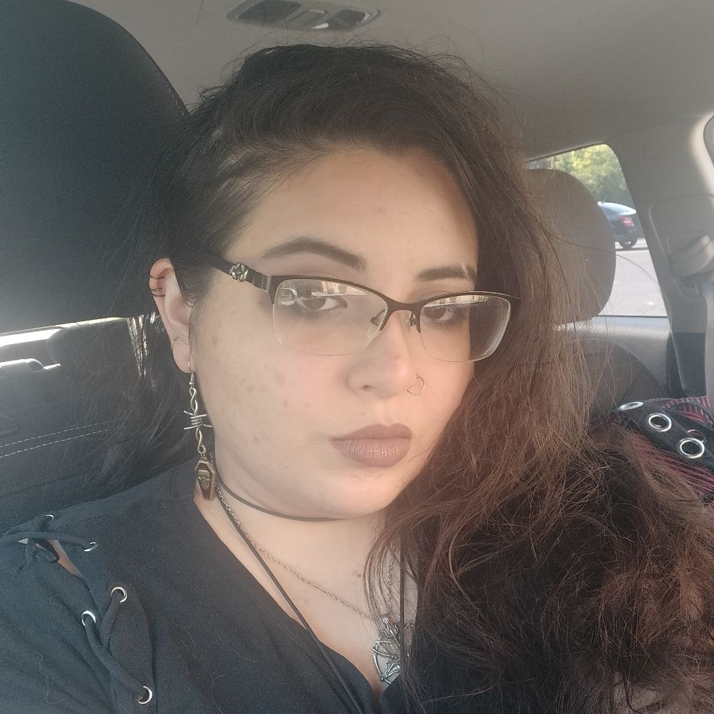 Abril Huerta (GoreCat Creations)