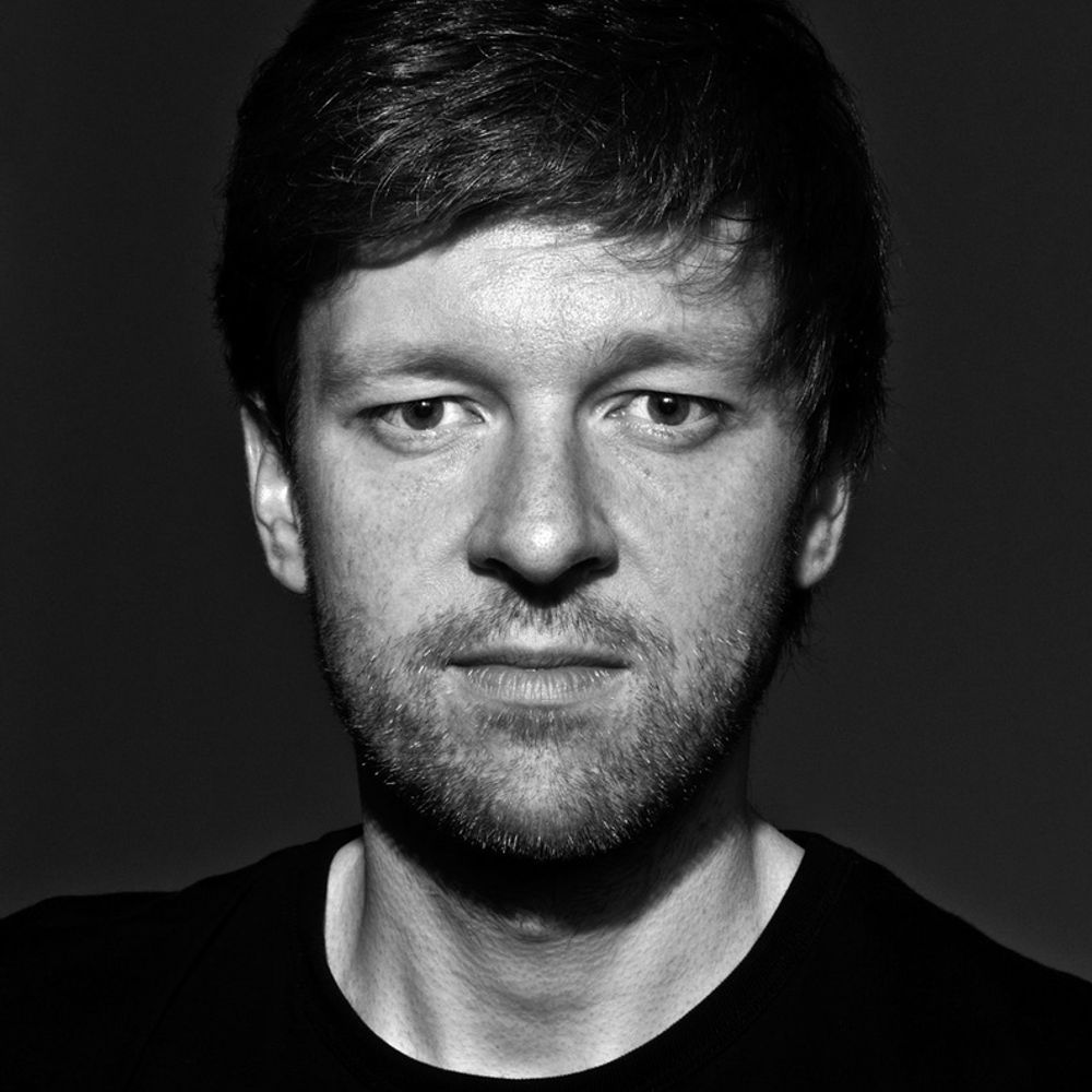 Nils Pascal Illenseer