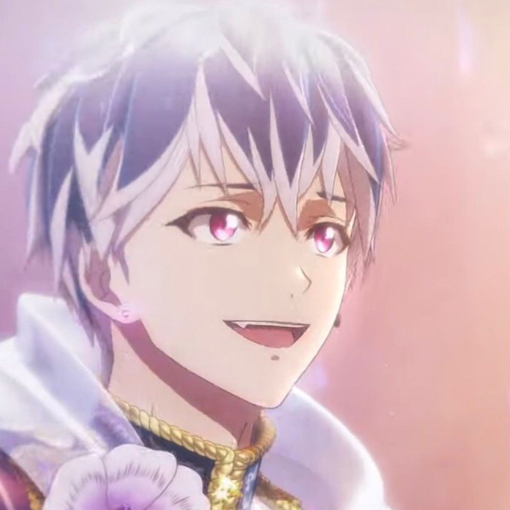taea ♡ thinking abt momo