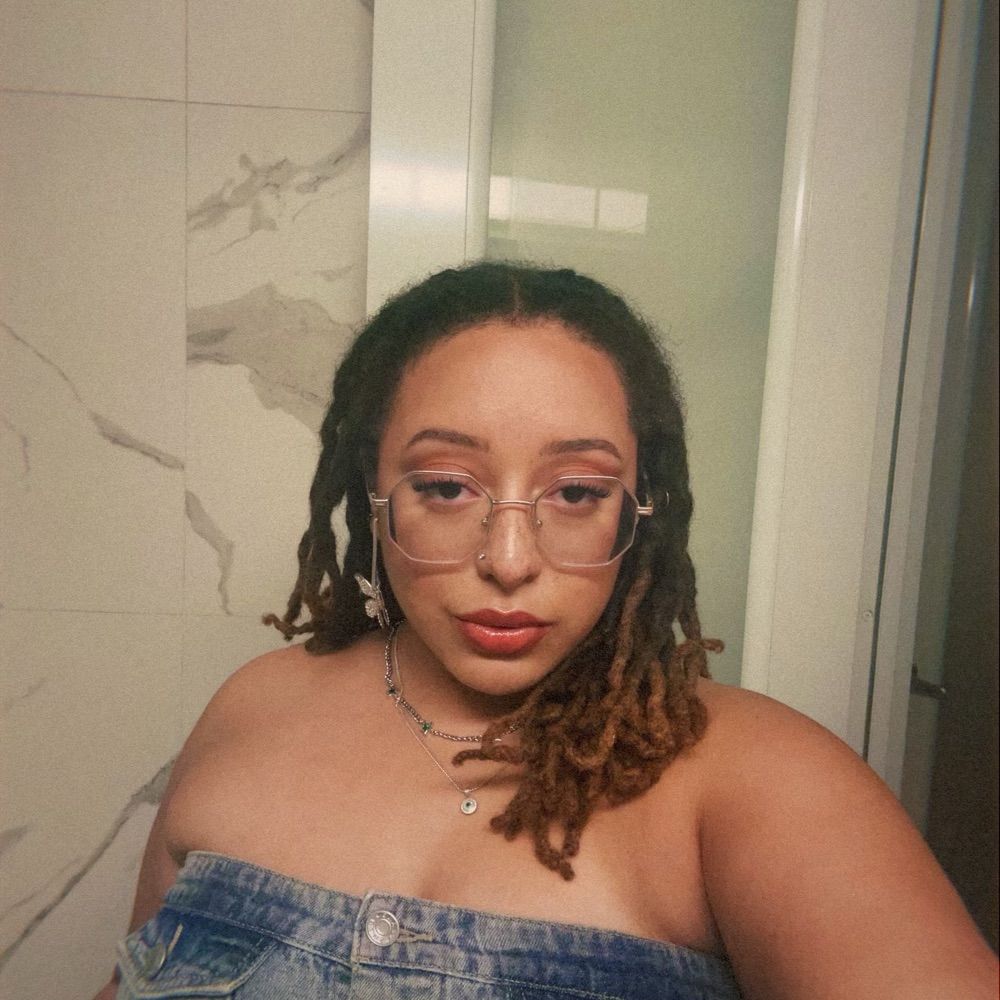 888 🧚🏽‍♀️