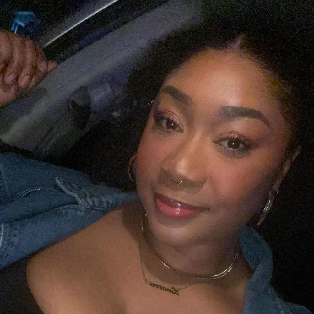 literallylauren.bsky.social