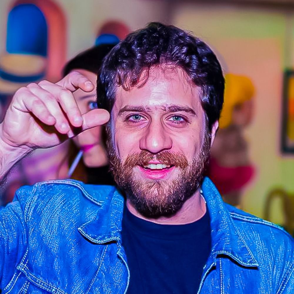 Felipe Cavalcanti 👽 ★彡