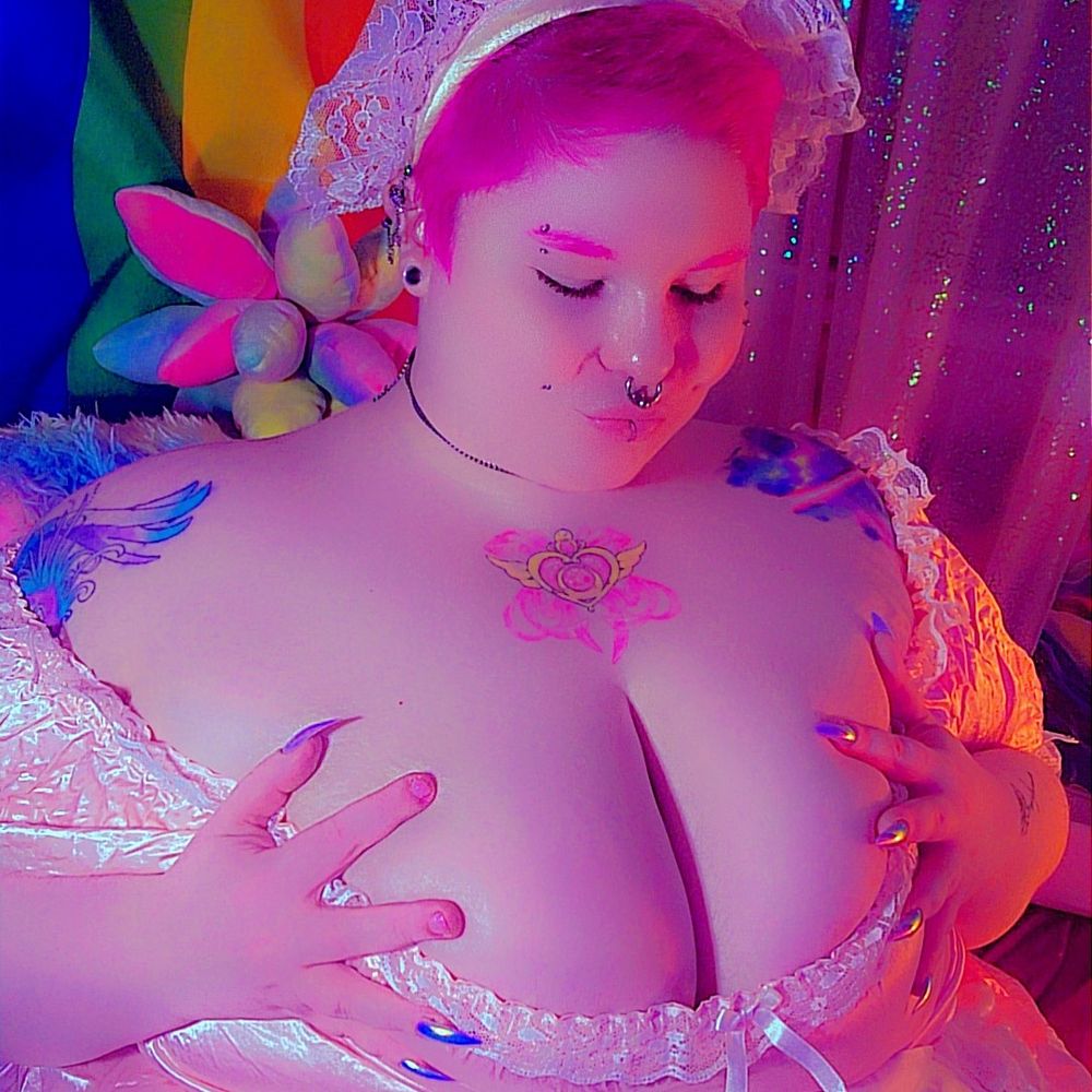 BBW Petal Darling 🌸 18+