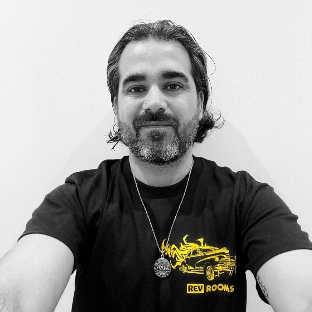 Pablo Flores Alosi