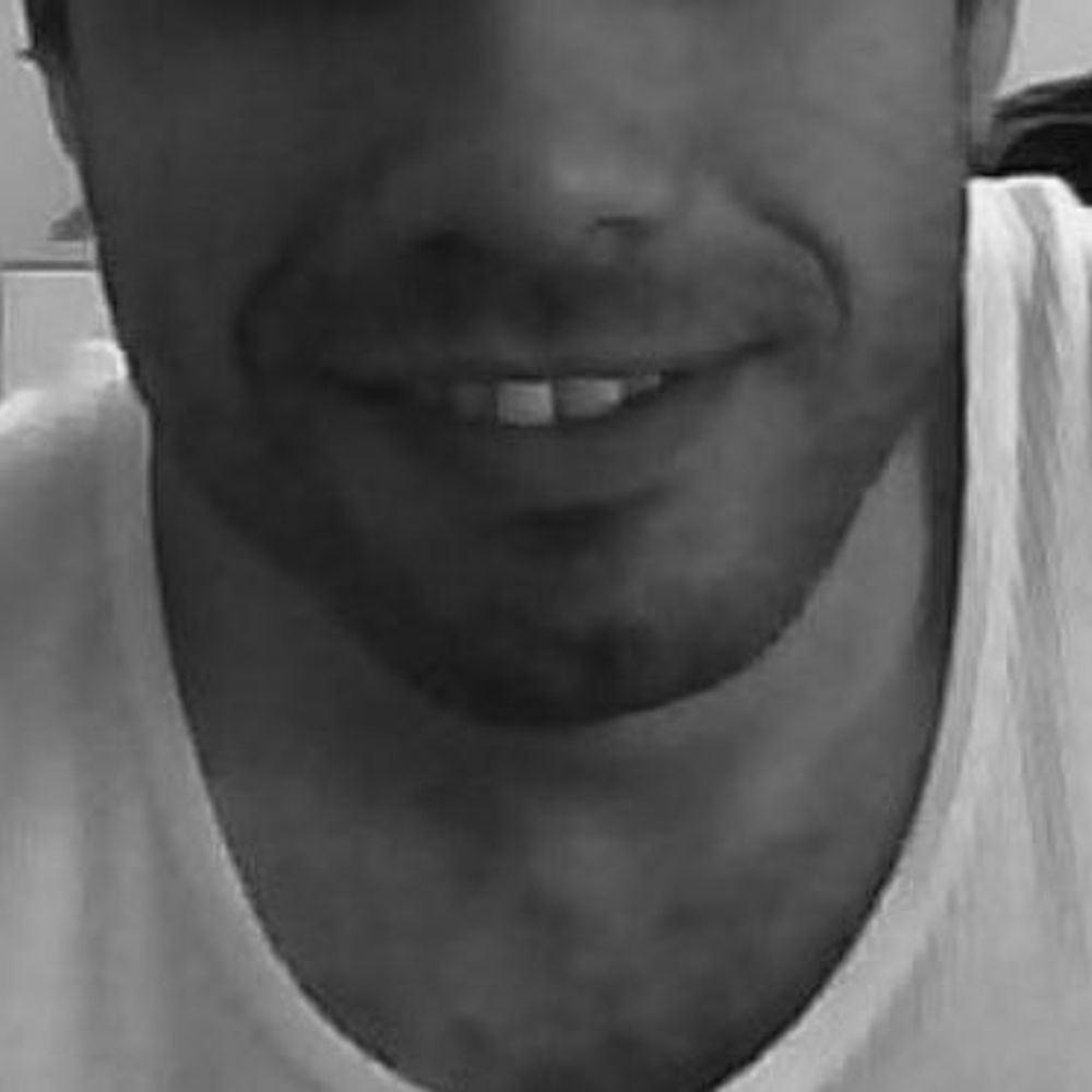 Miguel Santiago