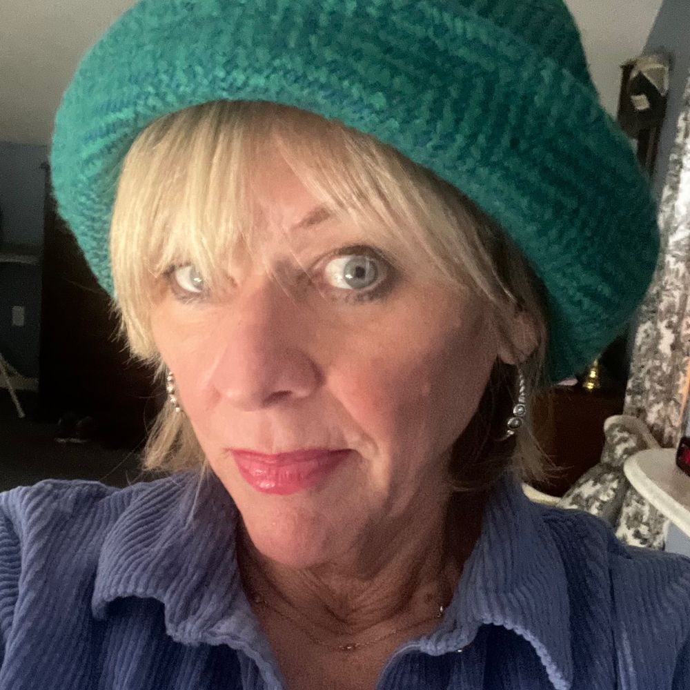 Suzie Cap 💙