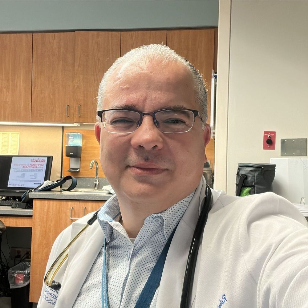 Dr.Roberto Collazo-Maldonado