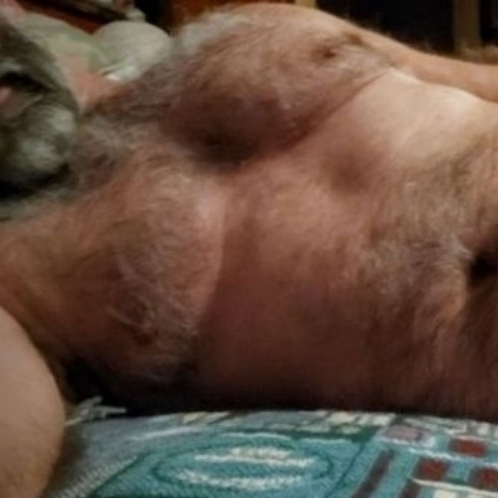 Tops2Bottoms