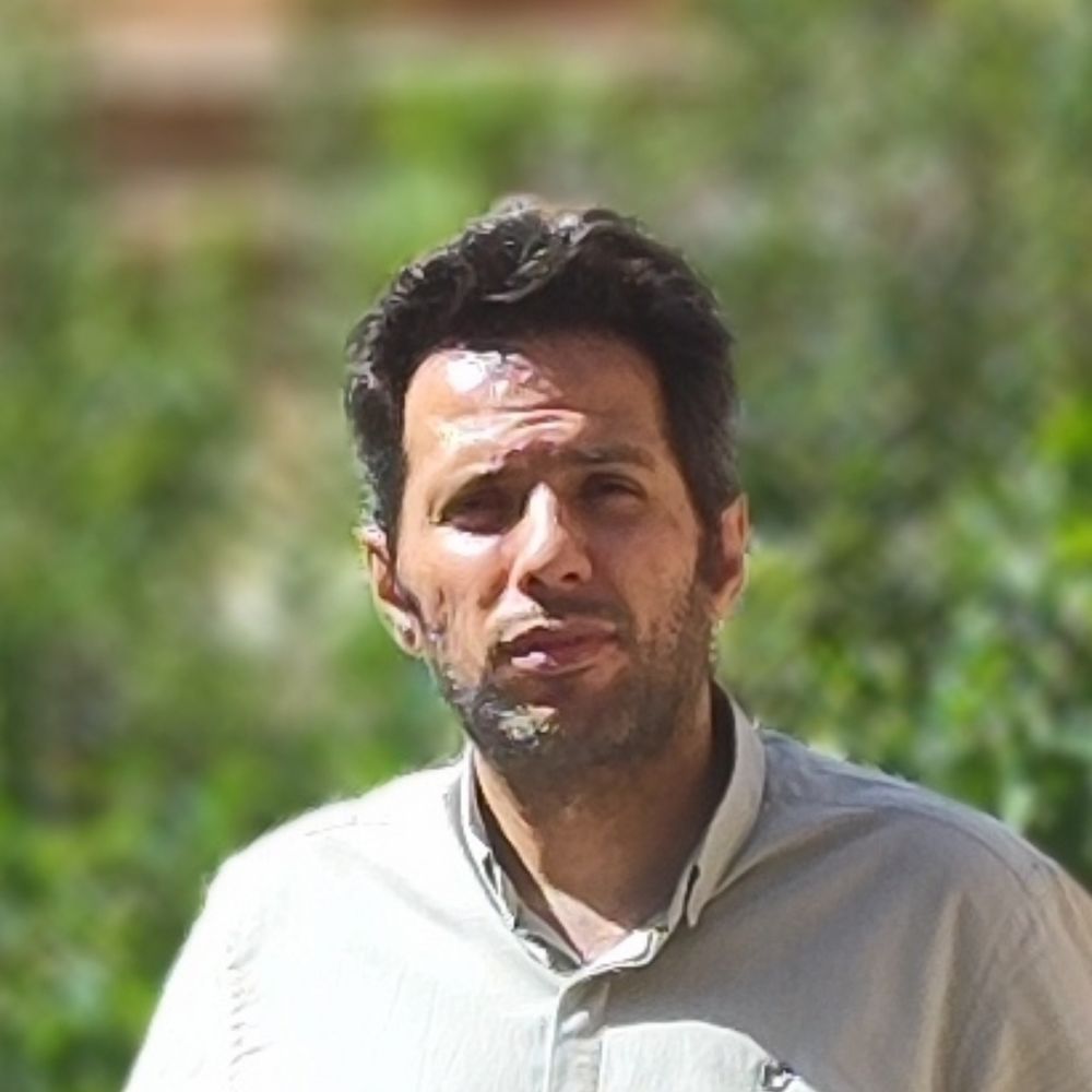 Hossein Manam