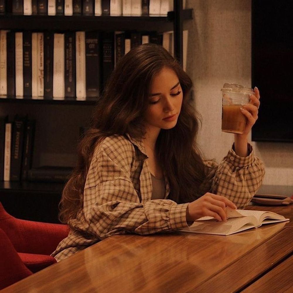 Mi ✧ 📖