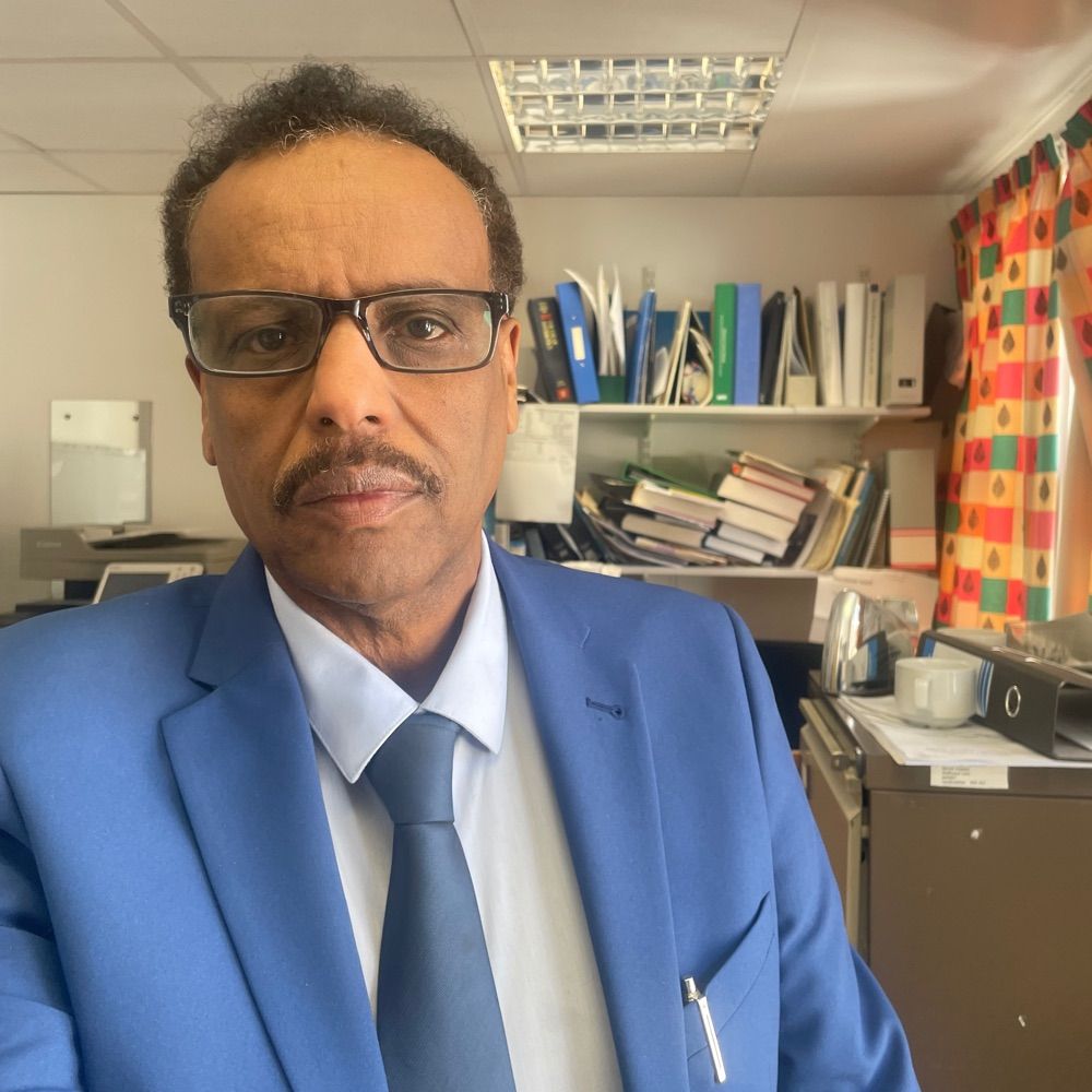 Dr Husam El-mugamar