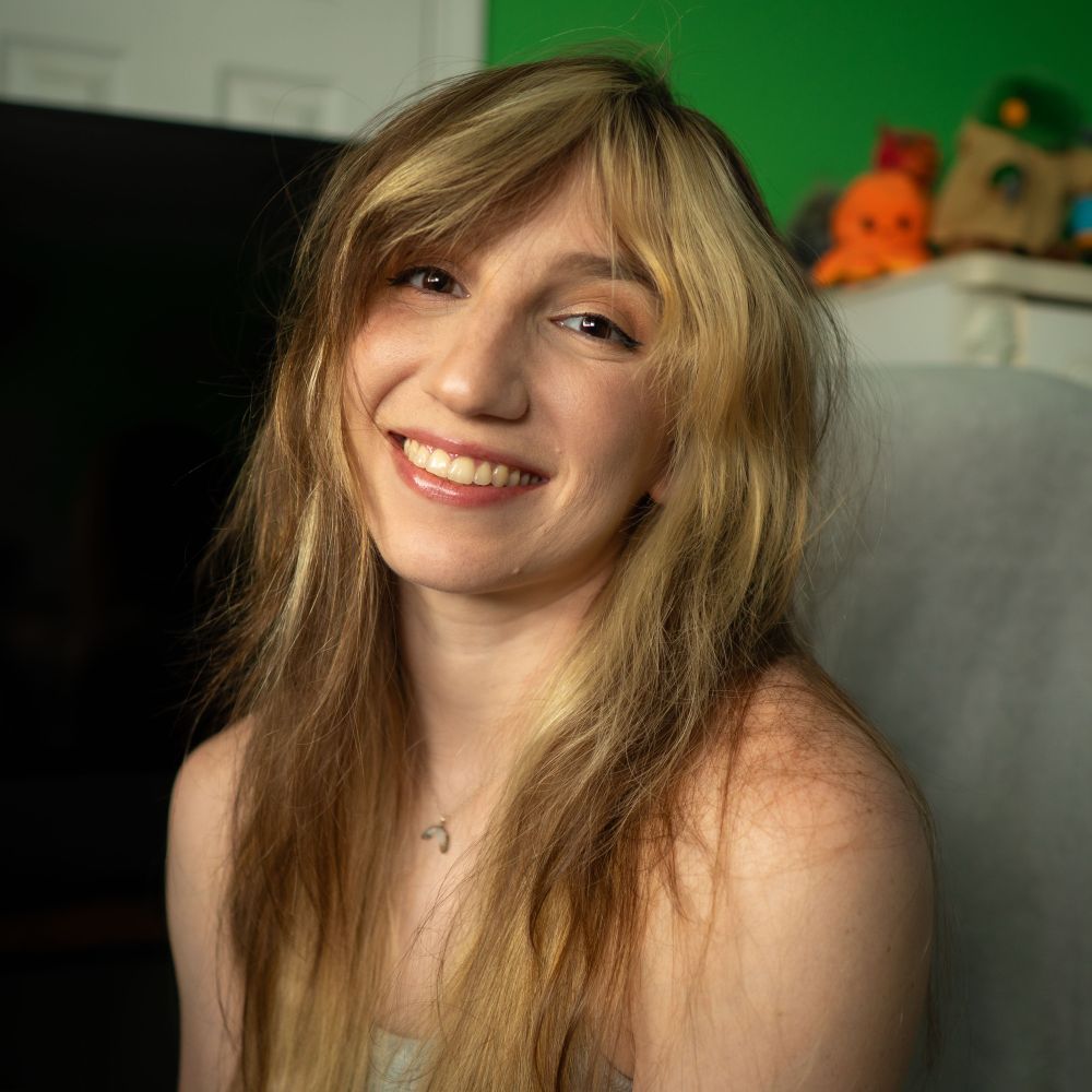 Paloma McClain
