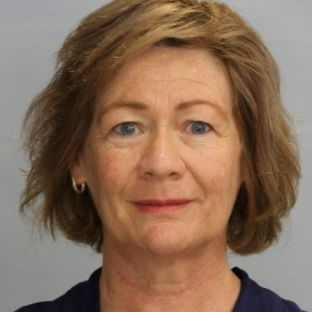 Janet Hoek