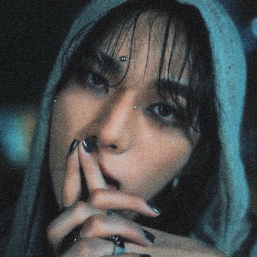 emma 🍉 合༄.°