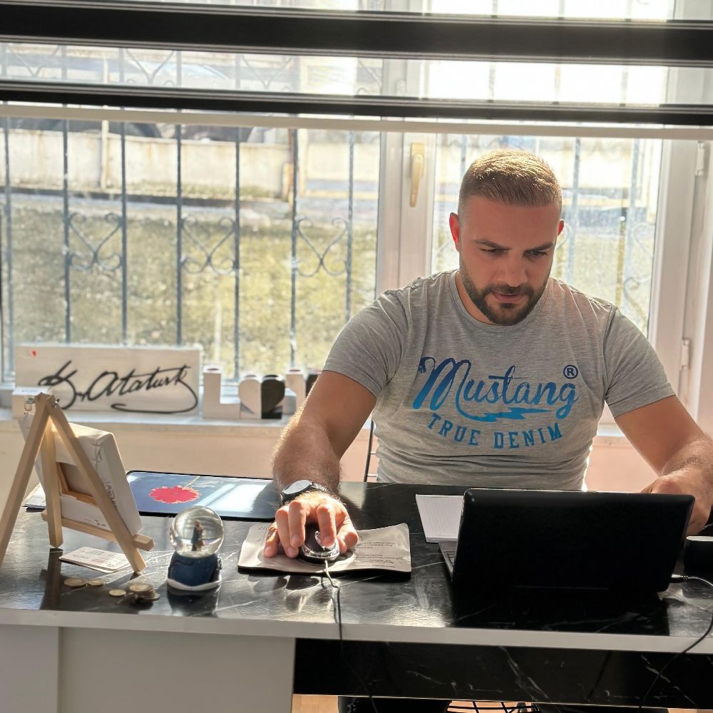 Levent YİĞİT