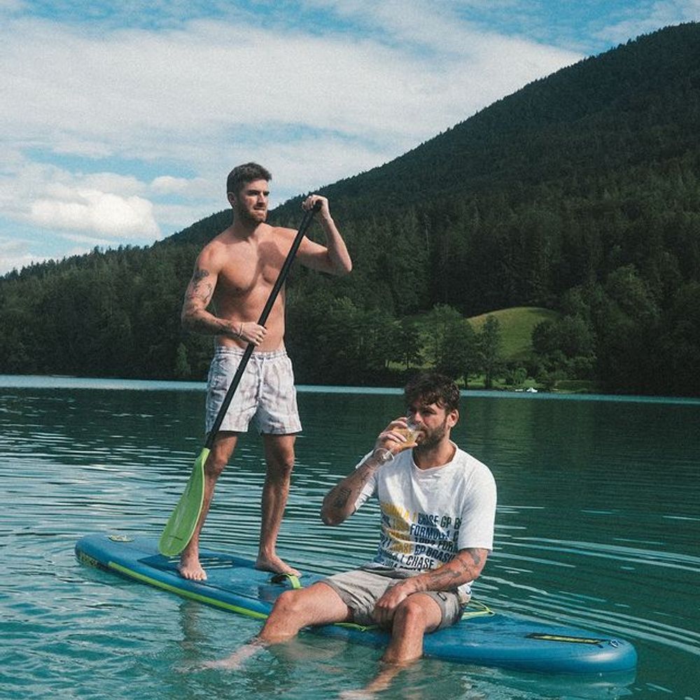 The Chainsmokers