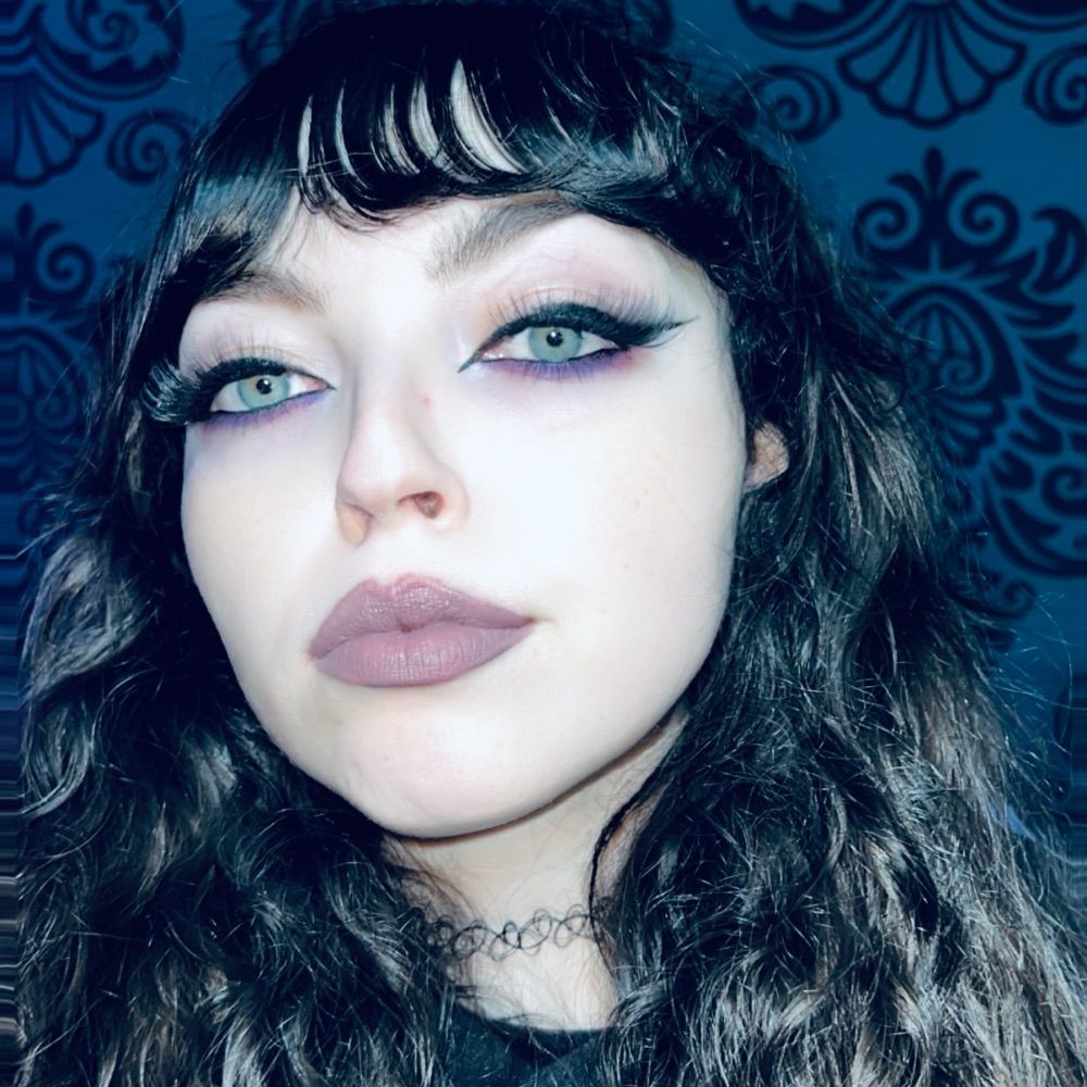 𝔗𝔦𝔣𝔣𝔞𝔫𝔶 𝔖𝔱𝔯𝔞𝔫𝔤𝔢
