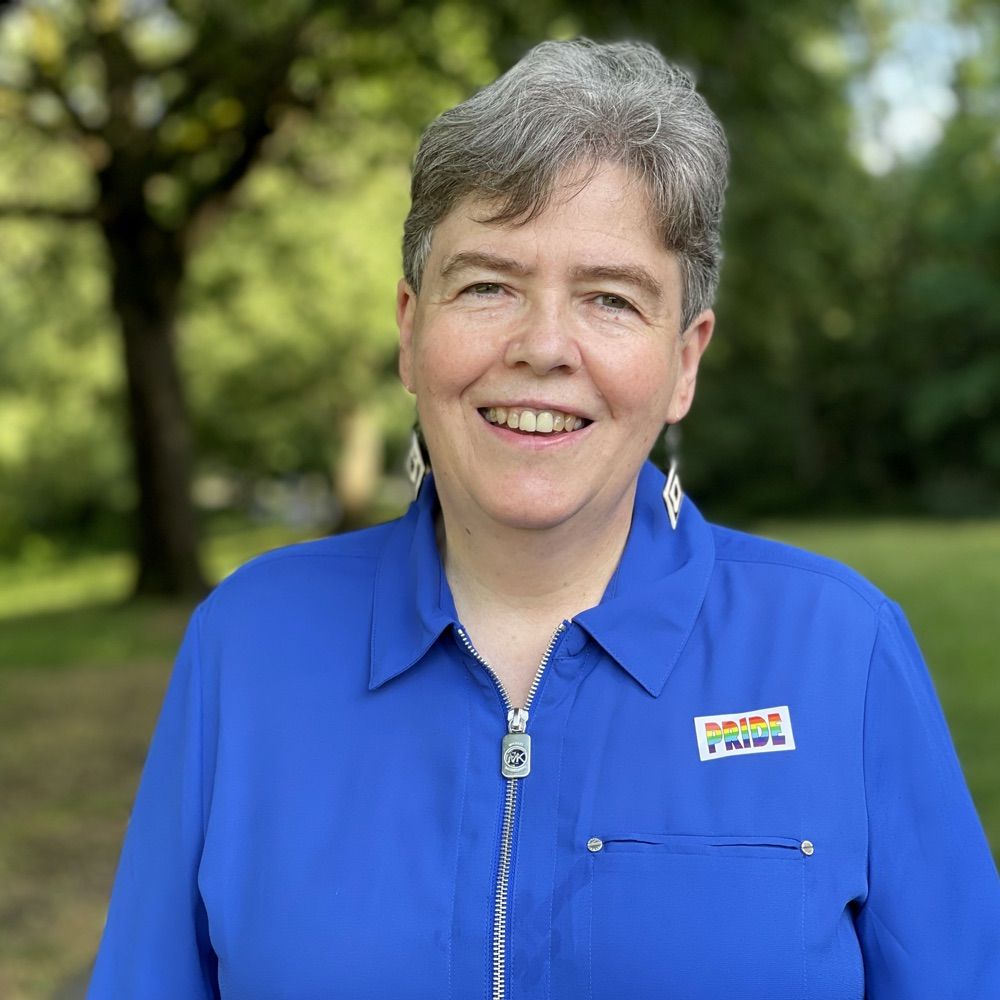 Liz Breadon