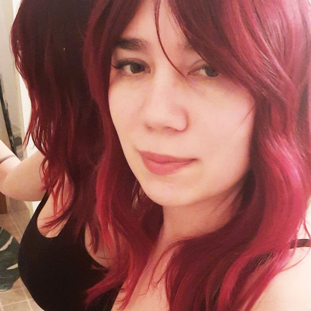 Samantha Lee