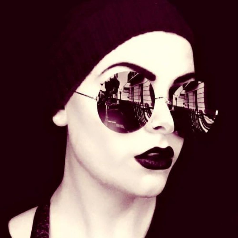 Liz N.