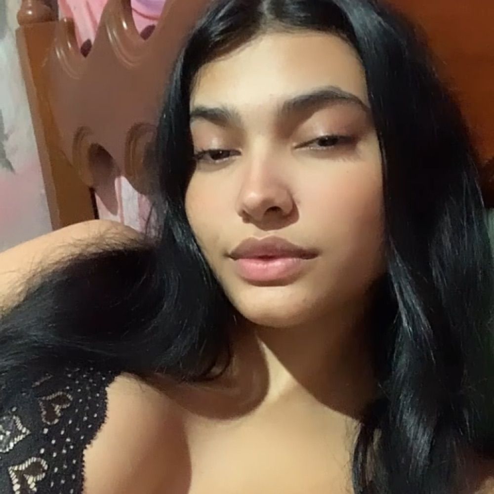 👽